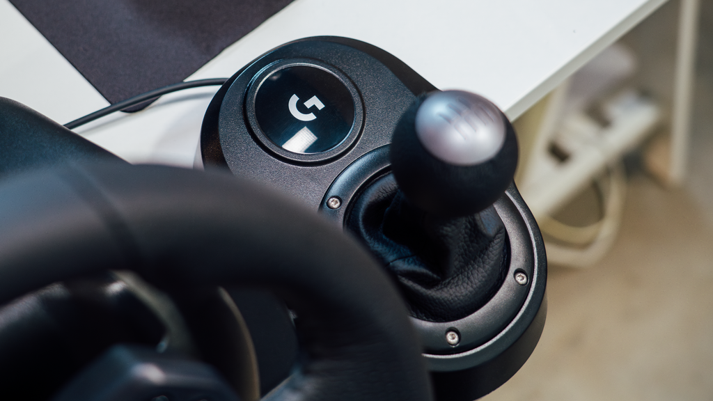Logitech® G Driving Force™ Shifter for G29 and G920